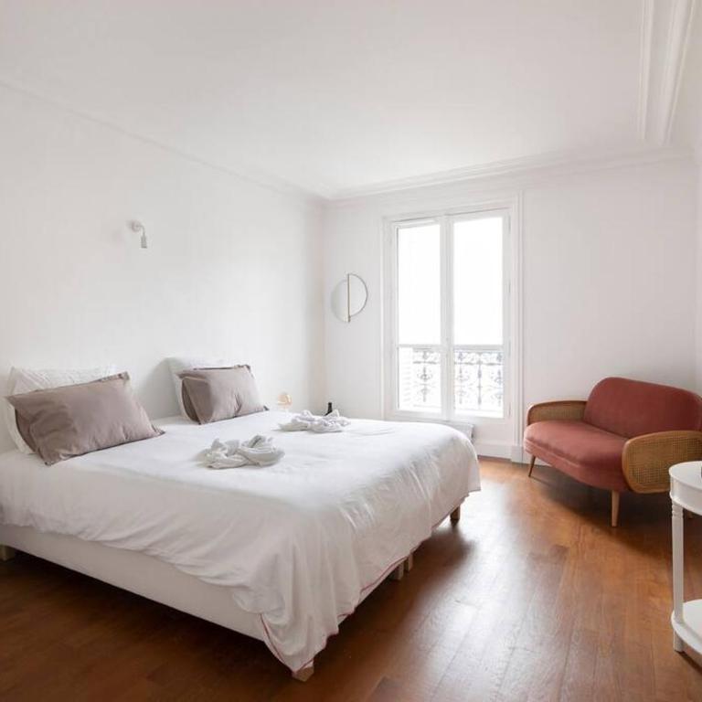 Sweet Luxury Home Arc the Triomphe near Champs Elysées and Palais des Congrès 8 ppl - Appartement - 17