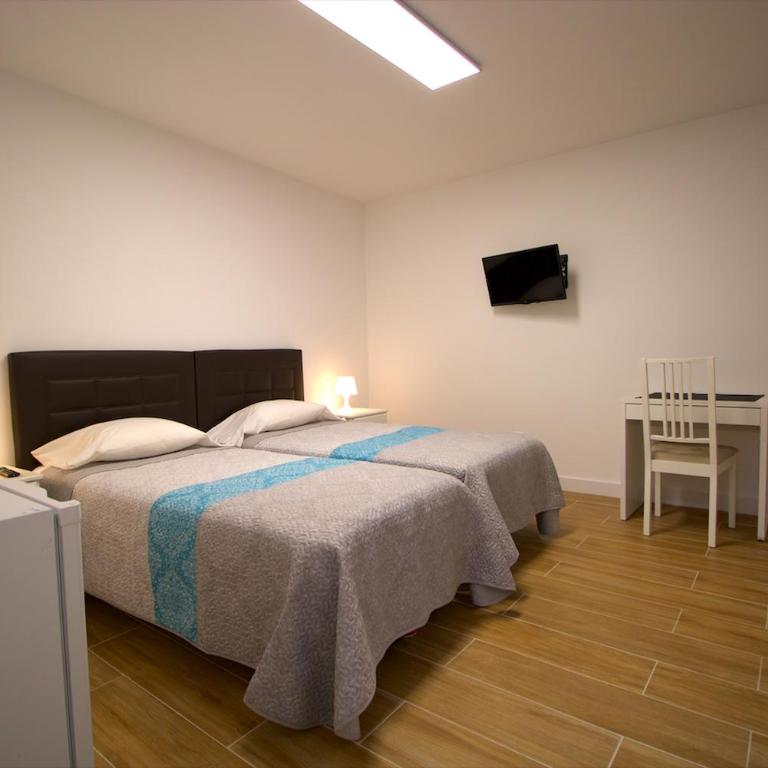 Las Palmas Smart Rooms - Habitación Doble con baño privado - 1 o 2 camas - 2