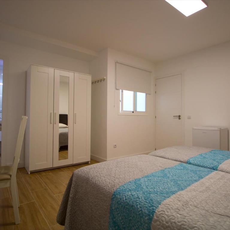 Las Palmas Smart Rooms - Habitación Doble con baño privado - 1 o 2 camas - 1