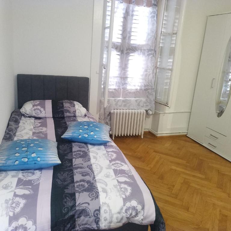 Charming flat center and near the lake - Chambre Familiale avec Salle de Bains - 27
