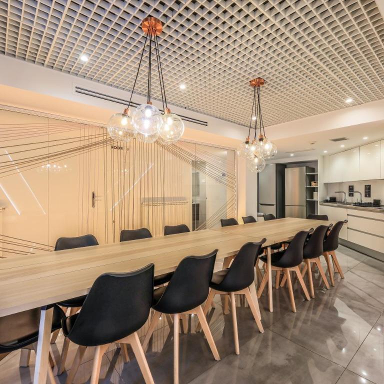 AmazINN Places Blasco de Garay 113 - Economy Quadruple Room - 24