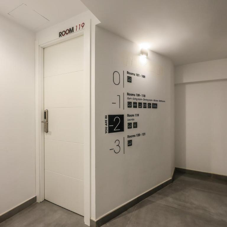AmazINN Places Blasco de Garay 113 - Economy Quadruple Room - 36