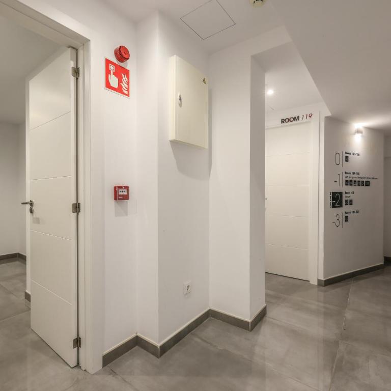 AmazINN Places Blasco de Garay 113 - Economy Quadruple Room - 25
