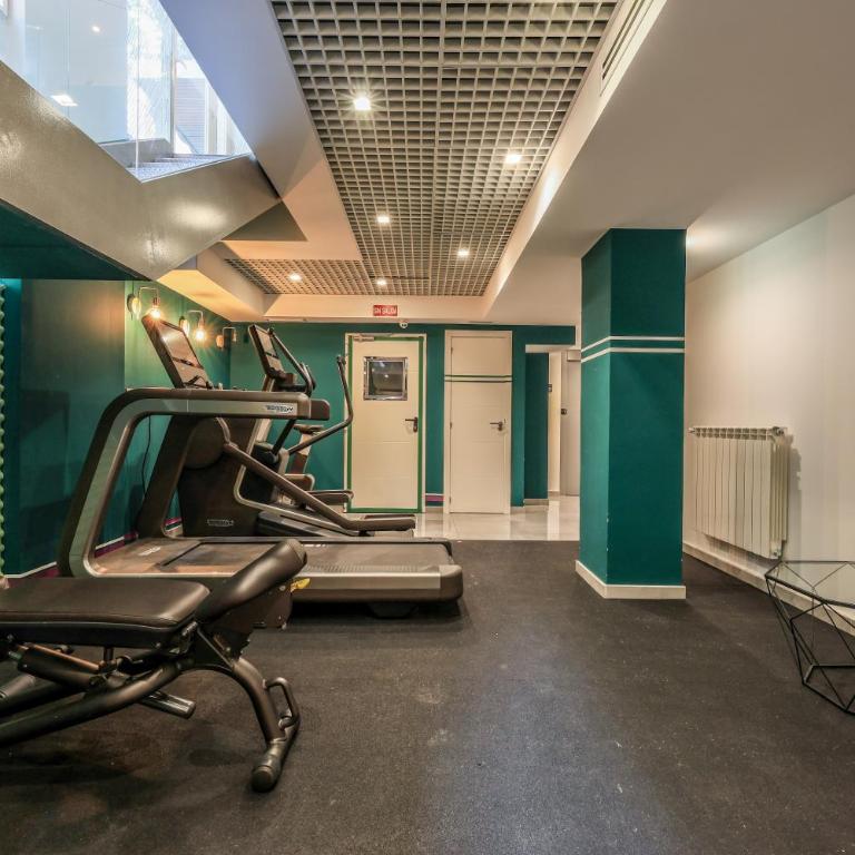 AmazINN Places Blasco de Garay 113 - Economy Quadruple Room - 32