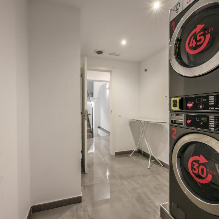 AmazINN Places Blasco de Garay 113 - Economy Quadruple Room - 33