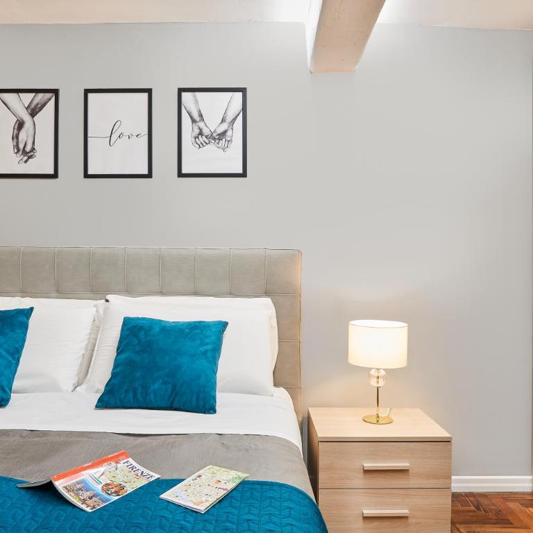 Firenze Rooms Cathedral B&B - Economy Triple Room - 7