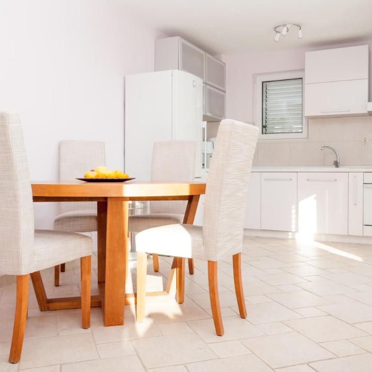 Apartments LILA AUREA - Three-Bedroom Apartment - Penthouse - 4