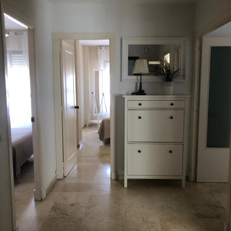 Espacioso apartamento en Barbate con Wifi - Apartamento de 3 dormitorios - 1