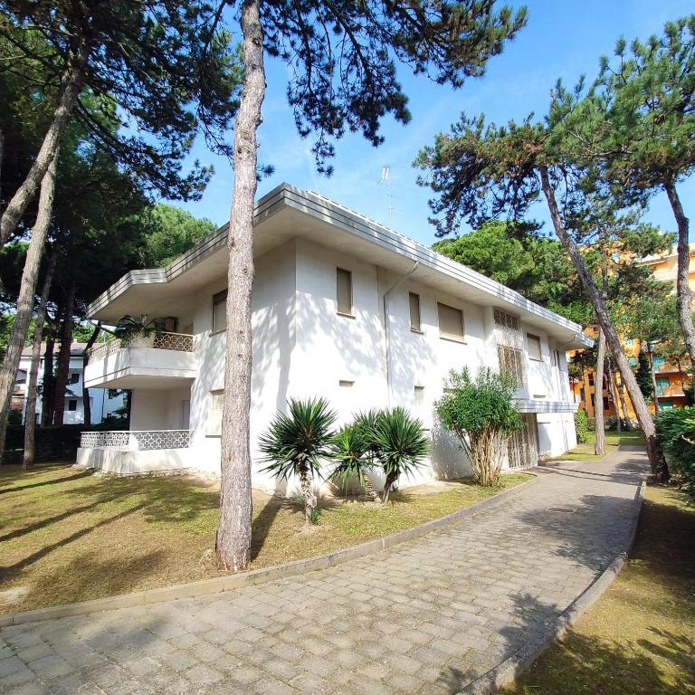 Condominio BILLA - Appartamento con 3 Camere da Letto - 2
