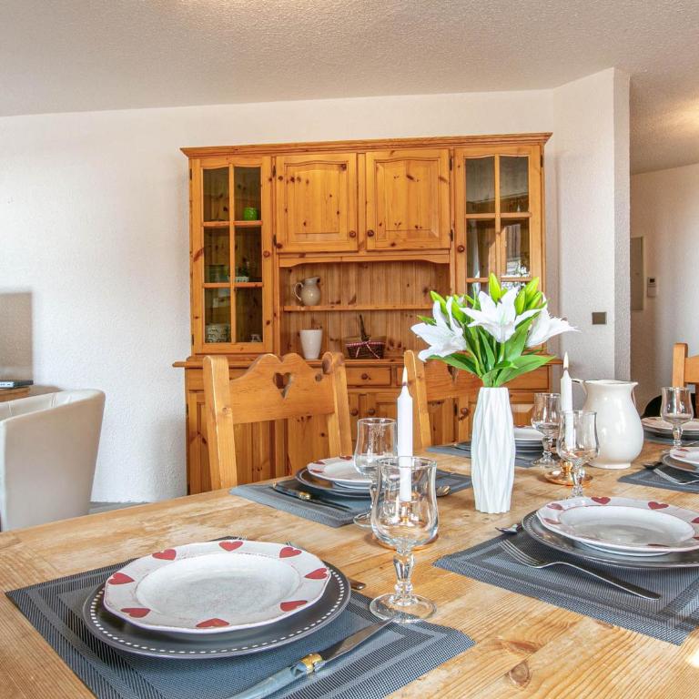 Appartement de style montagnard dans chalet rustique, au cœur du vieux village et aux pieds des pistes - FR-1-694-73 - Apartment - 16