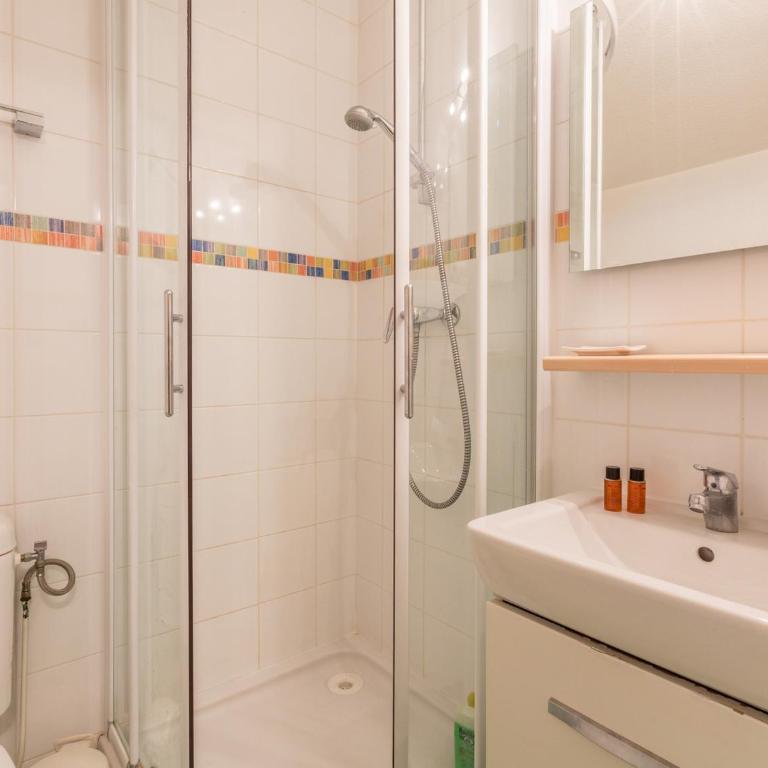 Charmant Duplex à Val-d'Isère avec Wifi, Parking et Balcon Exposé Sud - Appartement 2 Chambres - 16