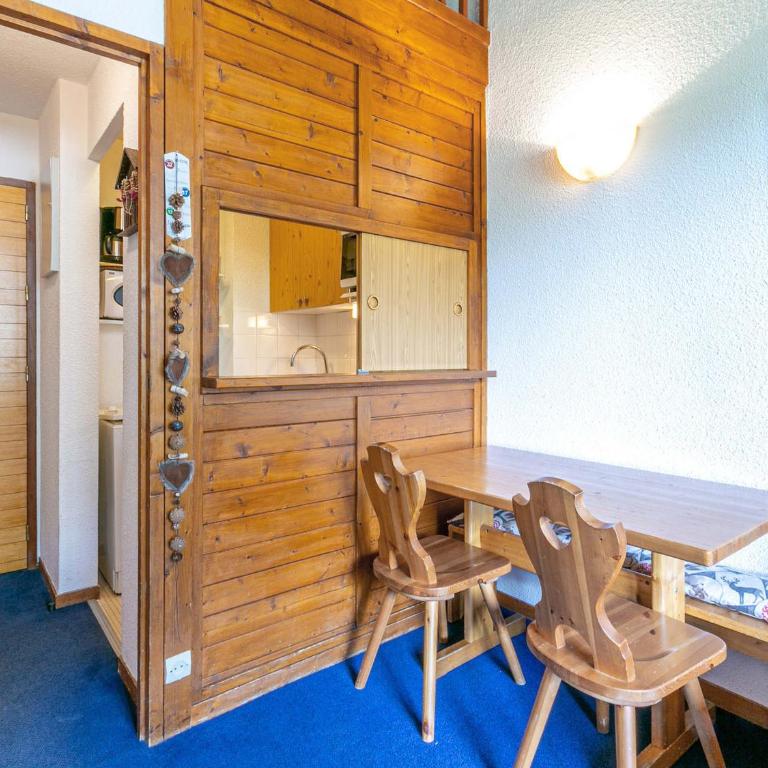Appartement 2 pièces + mezzanine avec balcon, parking et WiFi - One-Bedroom Apartment - 11