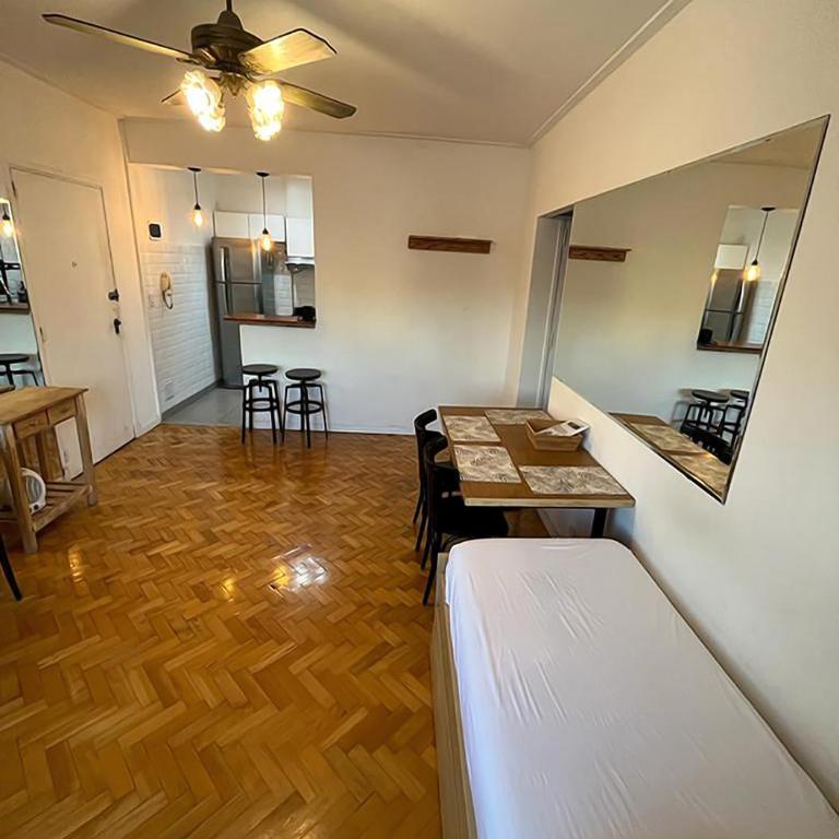 Cómodo y luminoso departamento en Buenos aires, también hablamos Portugues! - Apartamento de 1 dormitorio - 1