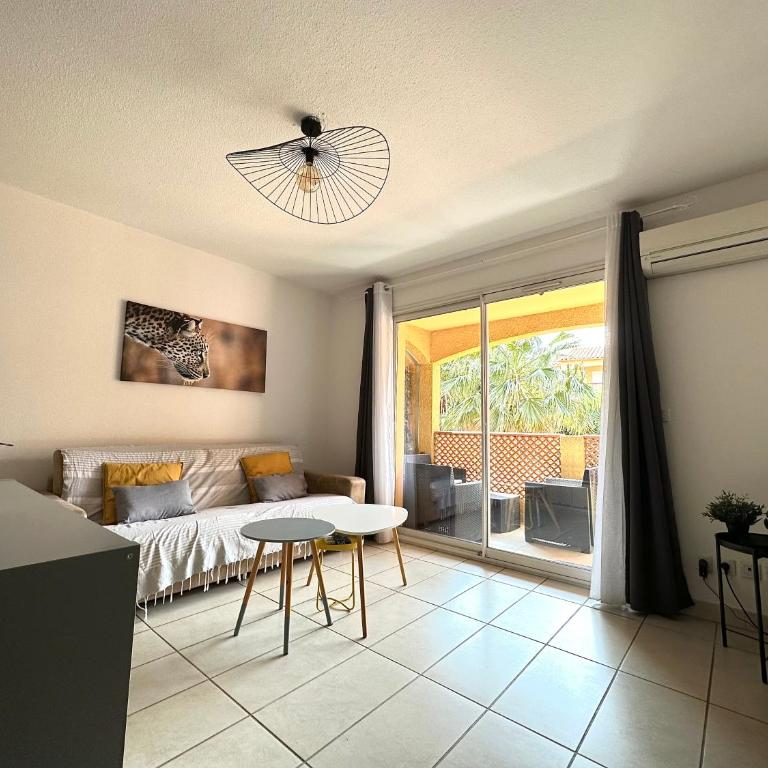 Malibu Village T2 - Appartamento con 1 Camera da Letto - 1