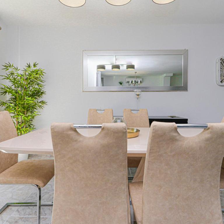 Luxury Presidential Duplex Golf Views Villamartín Plaza - Duplex Apartment - 17
