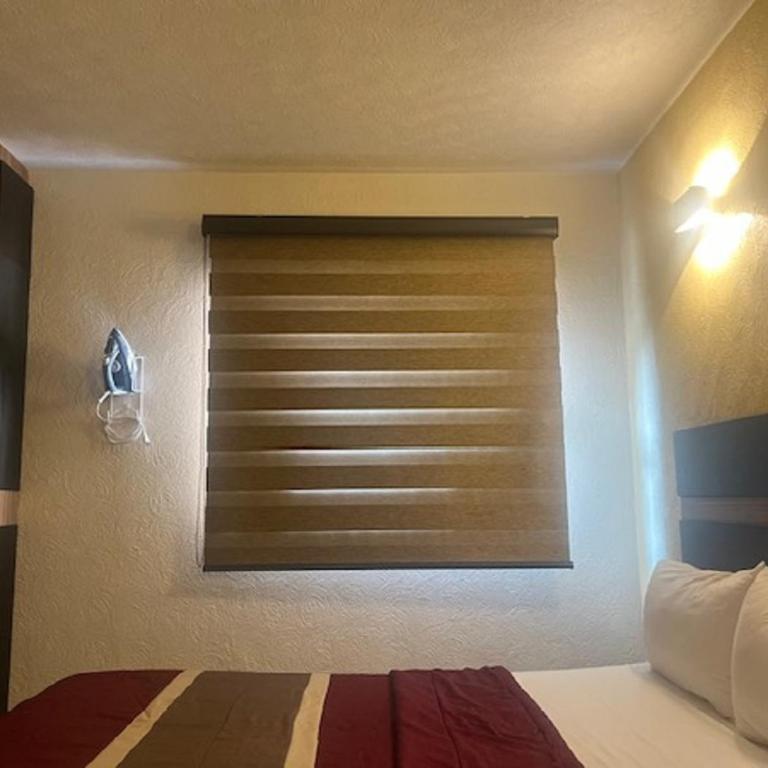 Ibeurohotel Guadalajara Expo - Habitación Doble - 2 camas - 9