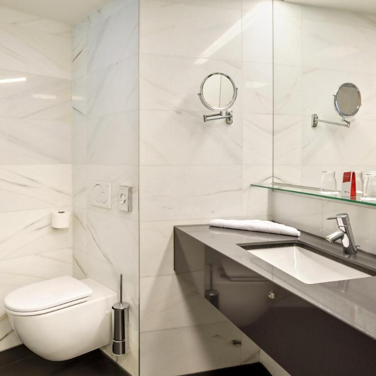 Austria Trend Hotel Congress Innsbruck - Superior Zimmer - 13