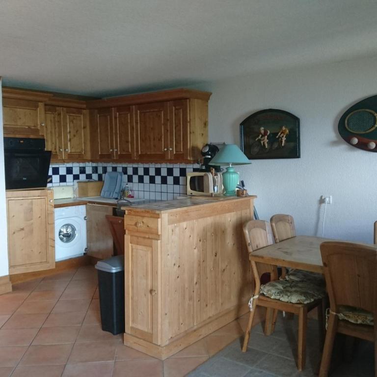 Charmant duplex 4 pièces, animaux acceptés, parking couvert - FR-1-411-599 - Apartment (8 Erwachsene) - 6