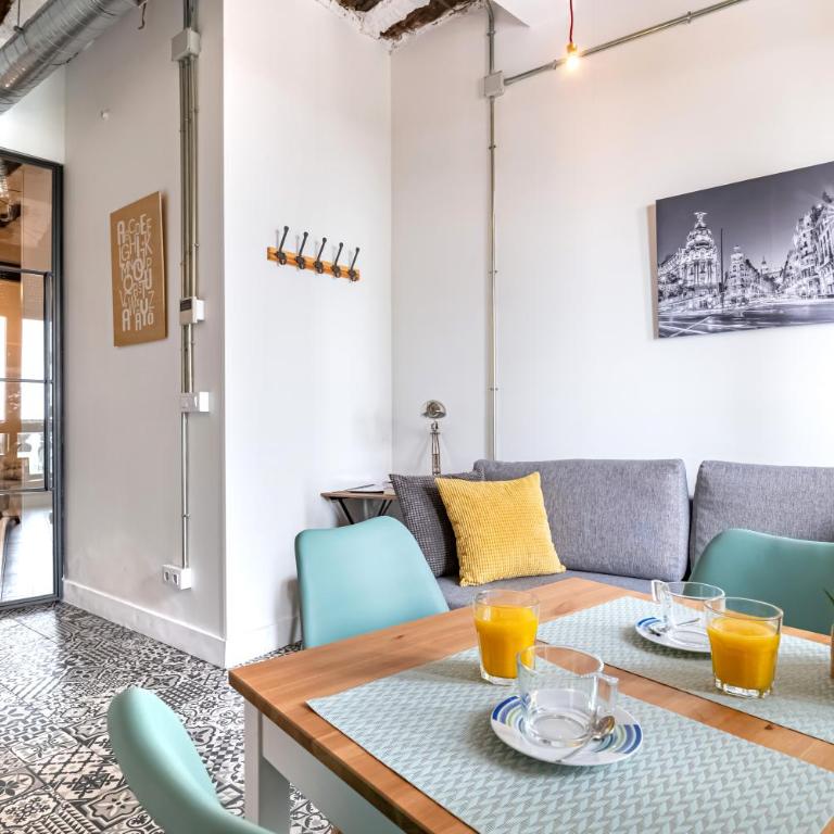 Vintage Apartment near Puerta del Sol - One-Bedroom Apartment - 5