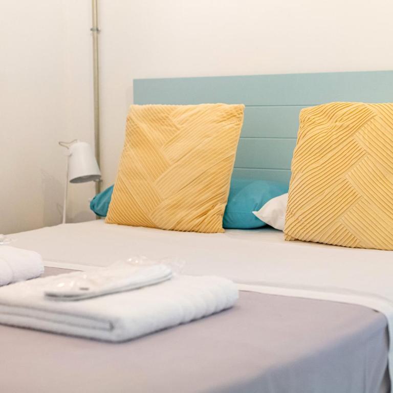 Vintage Apartment near Puerta del Sol - One-Bedroom Apartment - 32