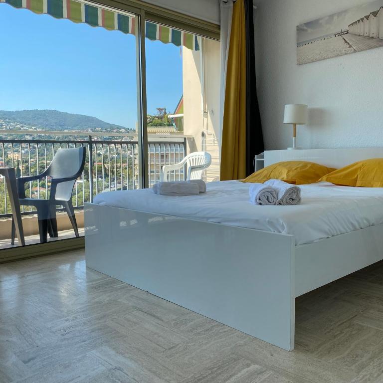 Studio Cannes Marina Mandelieu - Apartamento de 1 dormitorio - 2