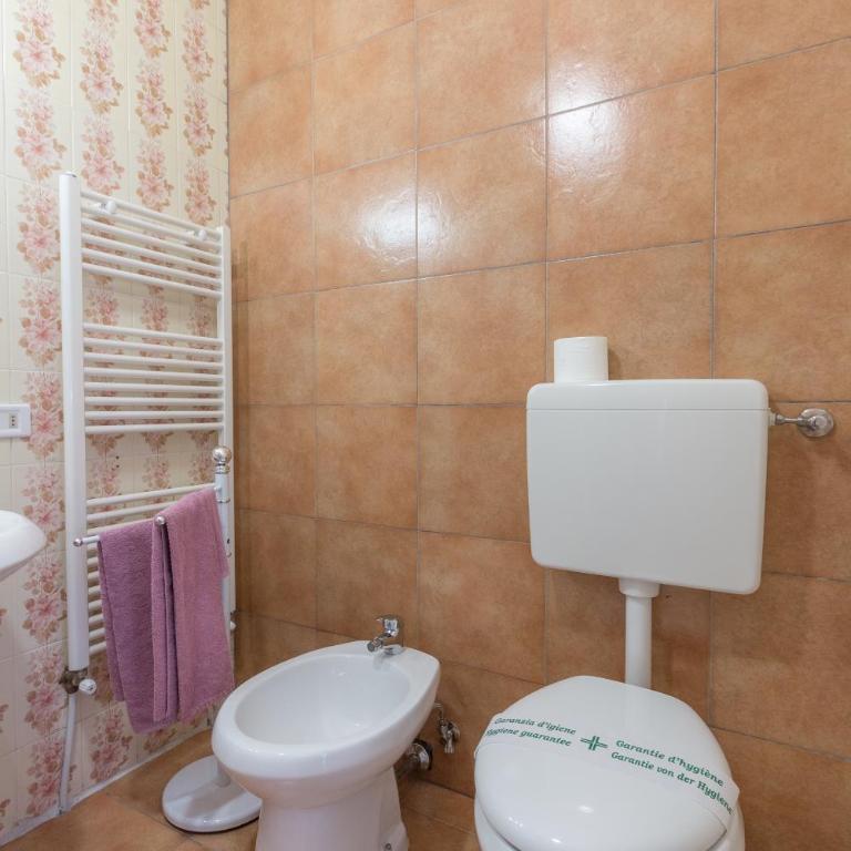 Larala' - Habitación Doble Superior con balcón y vistas al jardín - 5