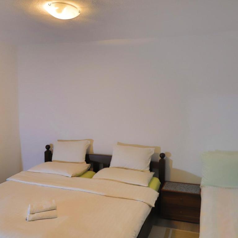 Apartman Bucko - Two-Bedroom Apartment - 50