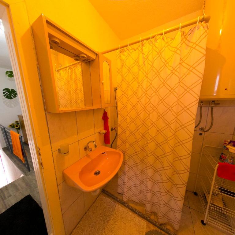 Apartman Bucko - Two-Bedroom Apartment - 5