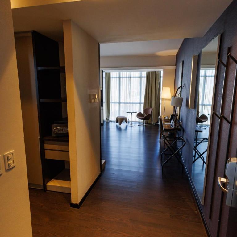 Esplendor by Wyndham Mendoza - Suite con cama extragrande - No fumadores - 5