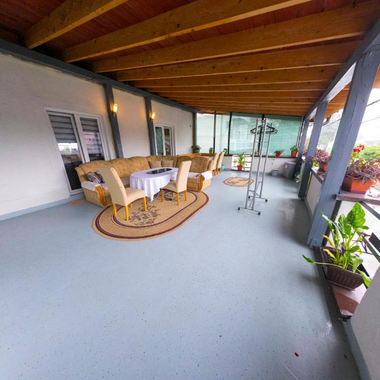 Apartman Bucko - Two-Bedroom Apartment - 25
