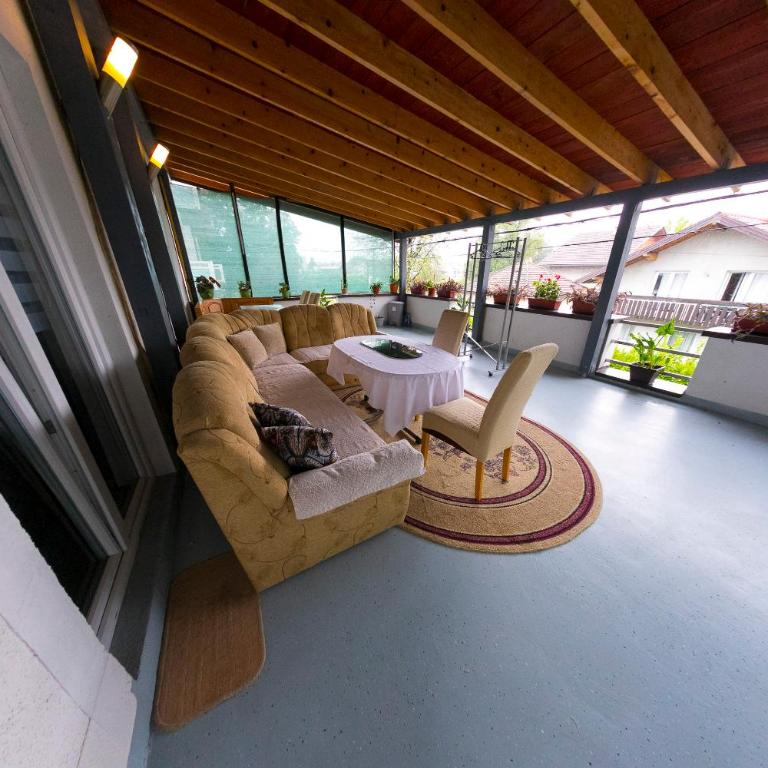 Apartman Bucko - Two-Bedroom Apartment - 24