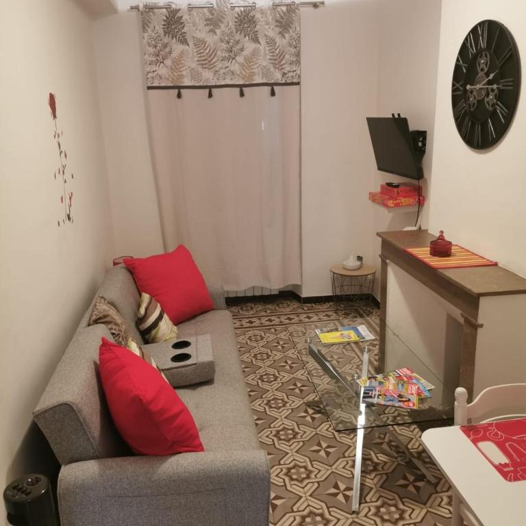 Petit appart entier au cœur des REMPARTS - Netfix et connection fibre gratuits - Appartement 1 Chambre - 4