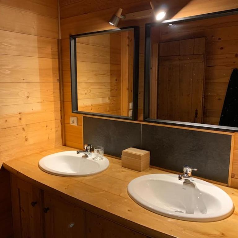 Superbe CHALET (14 personnes) & SAUNA au pied du Mont Blanc - Chalet - 42