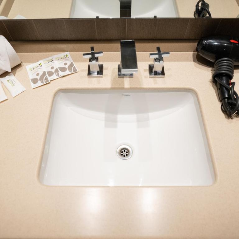 Hotel Bariloche Suites - Estudio Estándar - 12