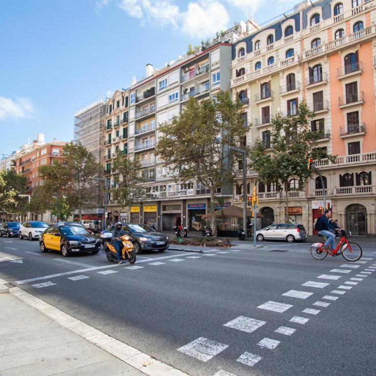 12PAR1003 - Luminoso piso en Paralelo - Two-Bedroom Apartment - 16