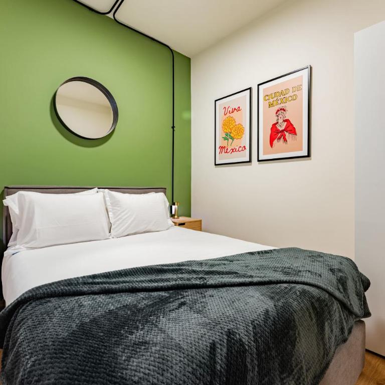 Mariano Escobedo Apartments by VH - Standard Suite - 12