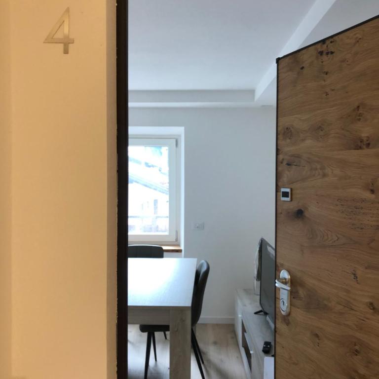SnowLake Suite & Apartment - Appartamento con Balcone - 4