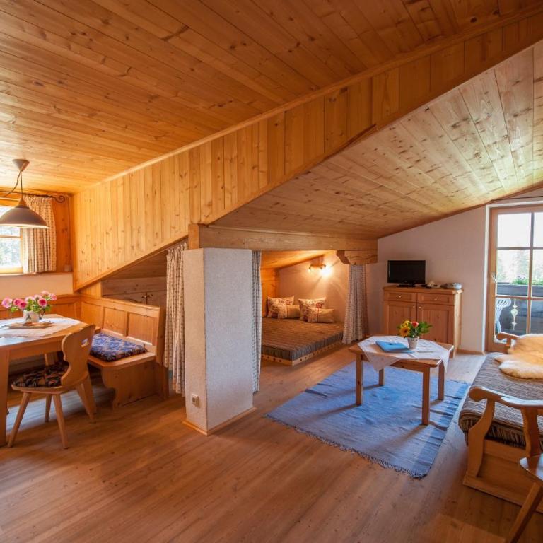 Zugspitzhotel Diana Thörle - Großes Apartment mit 1 Schlafzimmer - 3