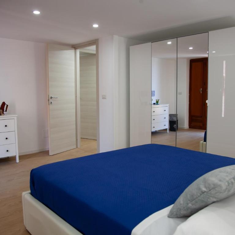 La Terrazza su Porto Ulisse - Appartamento con 2 Camere da Letto - 9