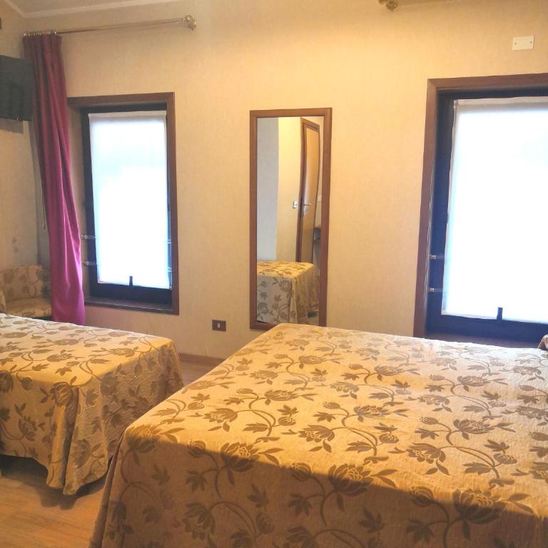 Hotel Venezia - Camera Tripla - 2
