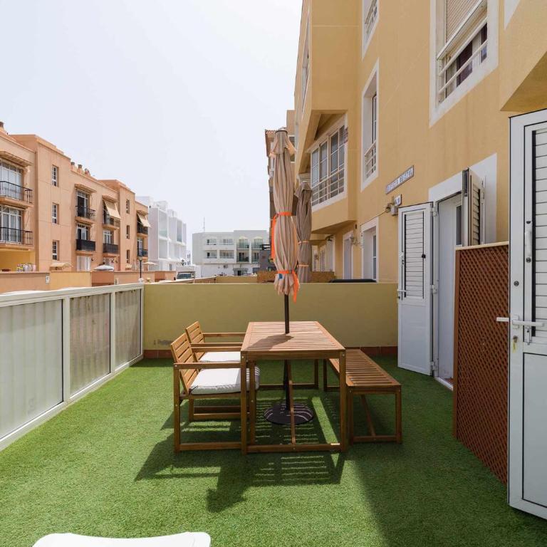 Mahostly Casa Taker - Apartamento de 3 dormitorios - 1
