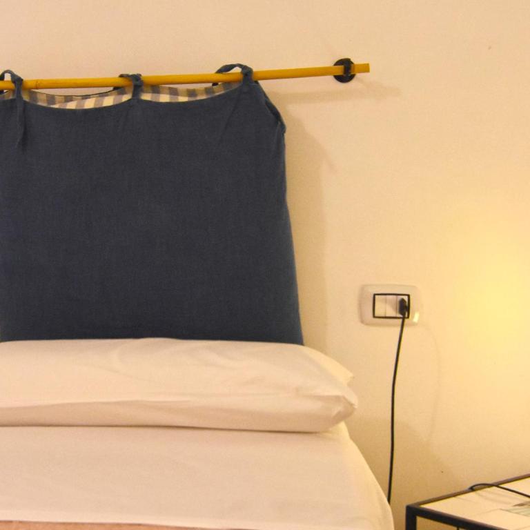 Sunrise Luxury - Deluxe Double Room with Spa Bath - 26