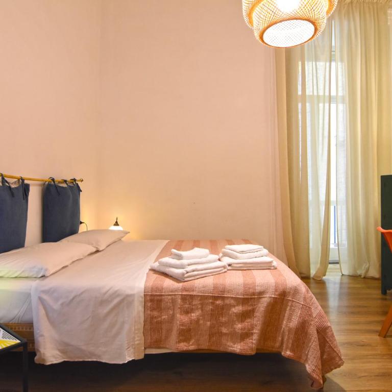 Sunrise Luxury - Deluxe Double Room with Spa Bath - 22