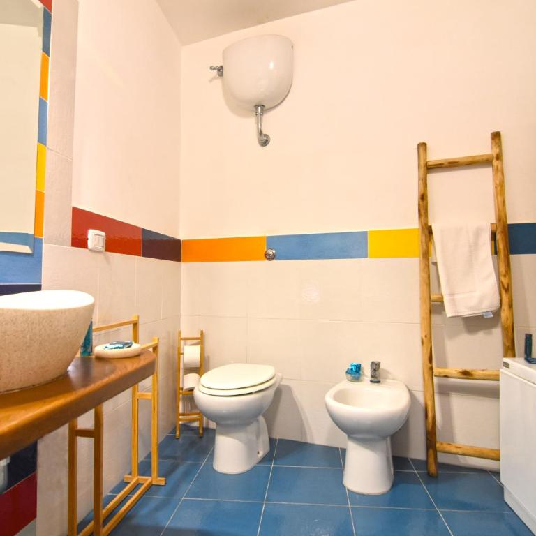 Sunrise Luxury - Deluxe Double Room with Spa Bath - 12