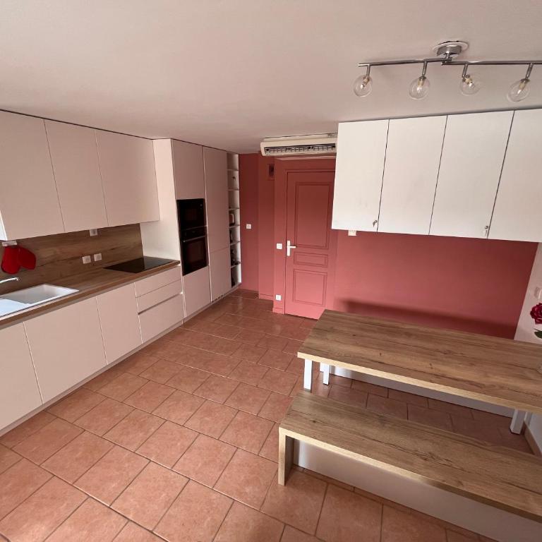 Vacances, thalasso, télétravail dans superbe T3 mer à 100 m, centre à 400 m - Appartement 2 Chambres - 5