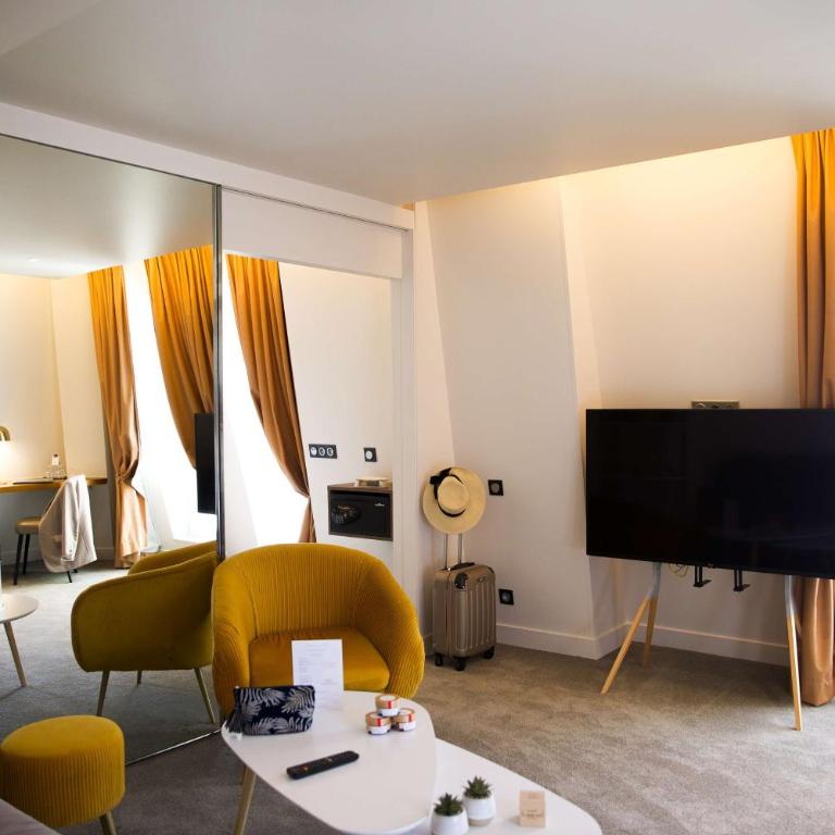 Le Grand Hôtel Grenoble, BW Premier Collection by Best Western - Suite Lit King-Size avec Coin Salon - 4