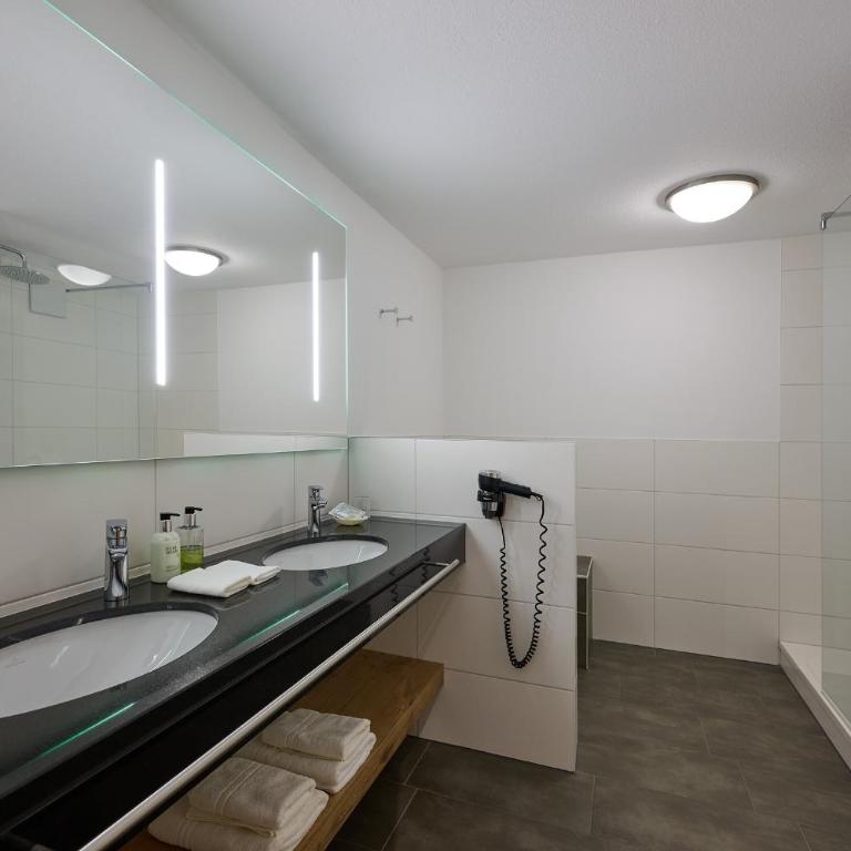 SCHÜLE'S Gesundheitsresort & SPA - Junior Suite mit Balkon - 3