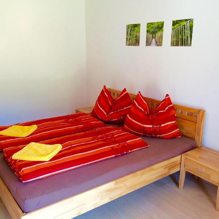 Sunny Villa - Apartment mit 1 Schlafzimmer sowie Terrasse und Gartenblick - 4