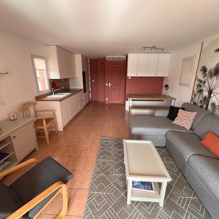 Vacances, thalasso, télétravail dans superbe T3 mer à 100 m, centre à 400 m - Appartement 2 Chambres - 4