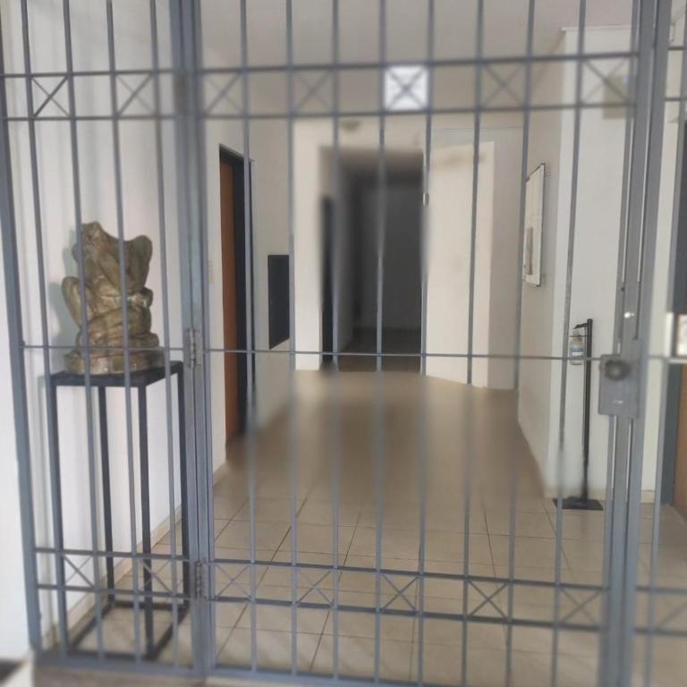 Confortable, cerca del Hospital Clinicas, a 15 cuadras del Centro de Cordoba - Apartamento de 2 dormitorios - 4